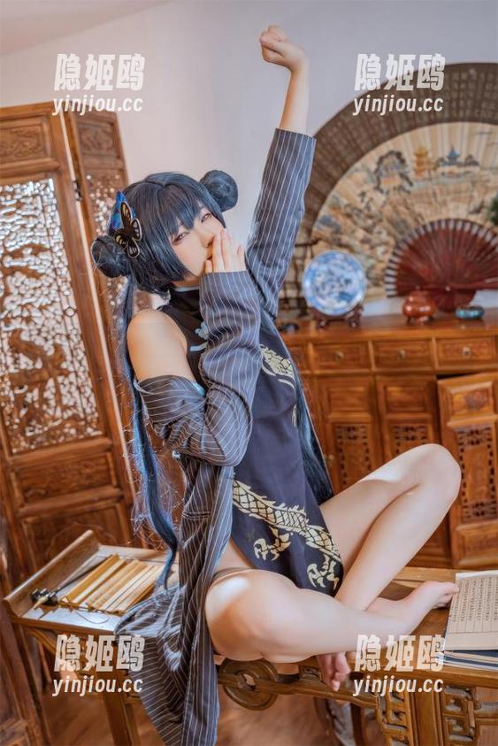 敢问Quan冉有点饿为何总是“高叉兔女郎”？来看看她的最新图片分享吧！