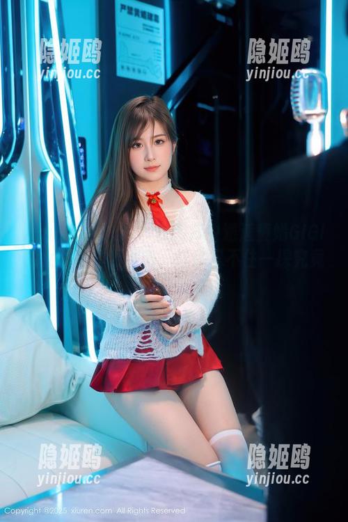 Xiuren秀人网 - 在图库中邂逅黄婧GIGI的女友，资源满满，让你忍不住一探究竟！