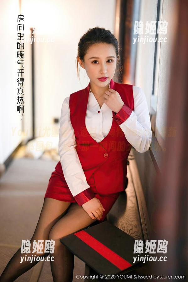 YouMi尤蜜荟 - 透过小海臀Rena的最新秘书图包，感受那一瞬间的无言倾诉。