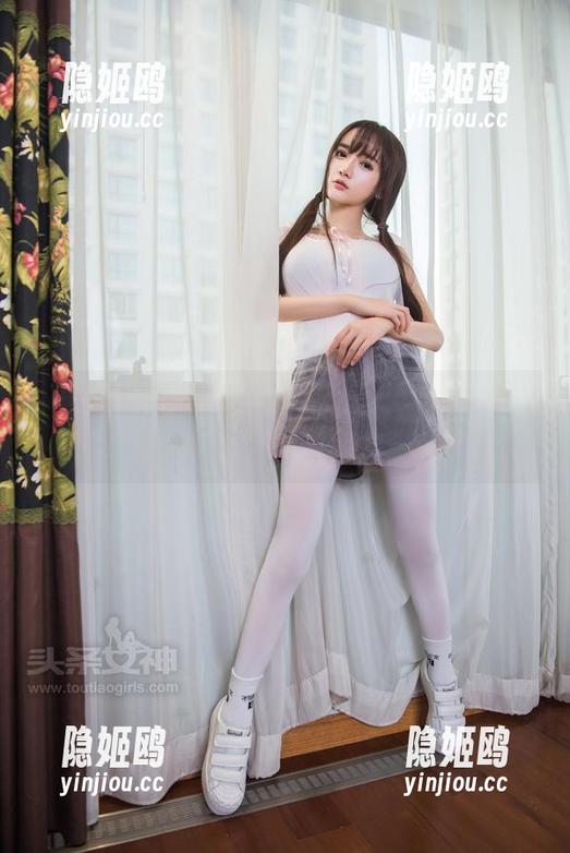 头条女神-七姑娘 头条女神 - 美图这种东西,七姑娘的吊带可以当壁纸,真的心累了。