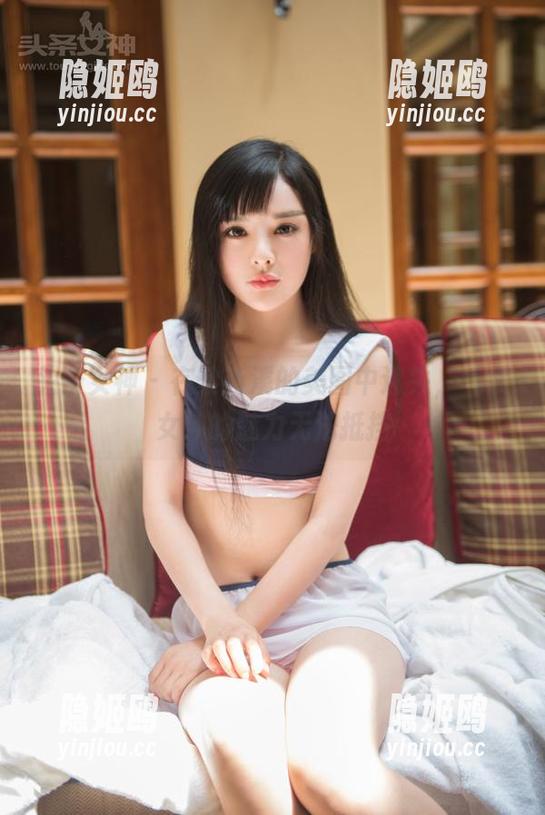 头条女神-梁芮溪 头条女神 - 在梁芮溪的美图中迷失,气质女神的魅力无法抵挡