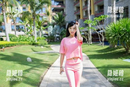推女郎 - 真想把Yu佳妮的制服收藏在心里，网盘上的合集转圈圈啦