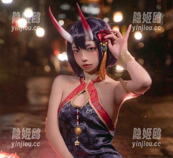 高清图集，让“疾走可可”女王带你体验风一样的贴身感受！