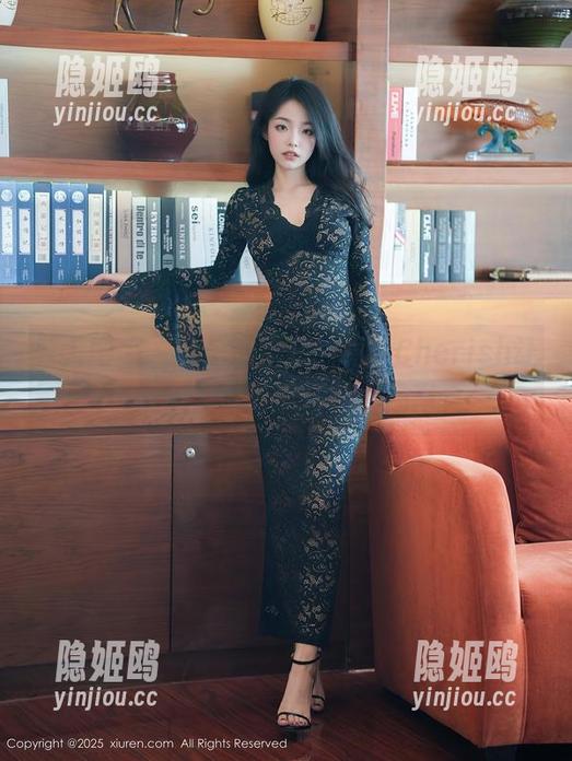 秀人网-绮梦Cherish 秀人网 - “梦幻职业装:绮梦Cherish让你换个角度看职场”作品写真